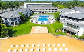 Regenta Baywatch Resort, Goa